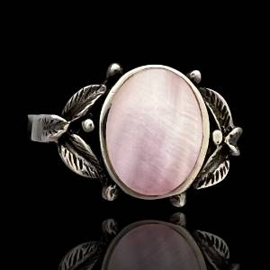 Vintage SS Pink Mother of Pearl